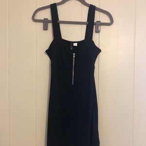 Black Mini Dress with Front Zipper Detail - size 8